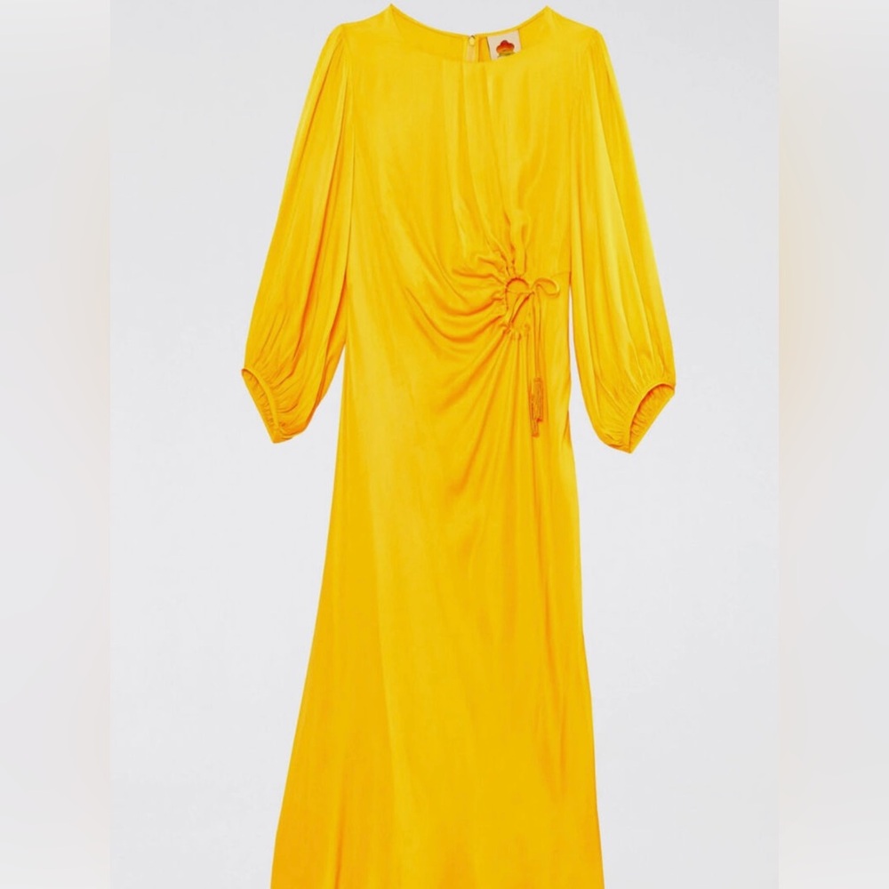 NWOT Farm Rio Front Circle Cut Out Midi Dress Size Medium